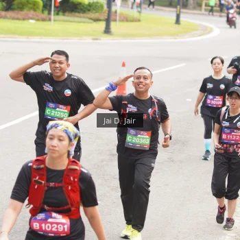 Runner Photo 3974036