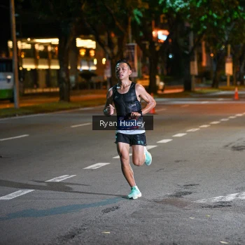 Runner Photo 3974039