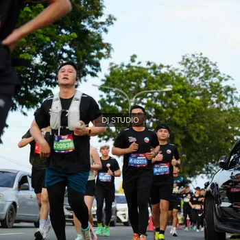 Runner Photo 3974041