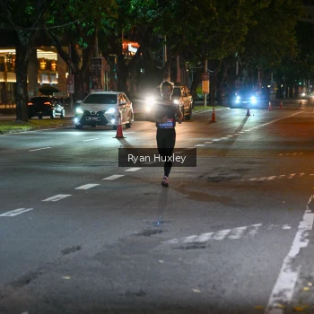 Runner Photo 3974046