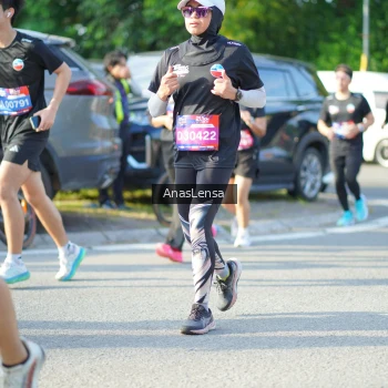 Runner Photo 3974057