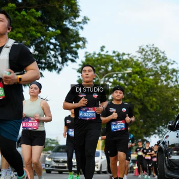 Runner Photo 3974079