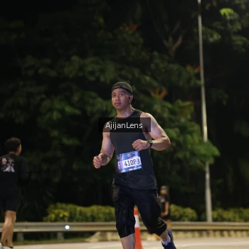 Runner Photo 3974081