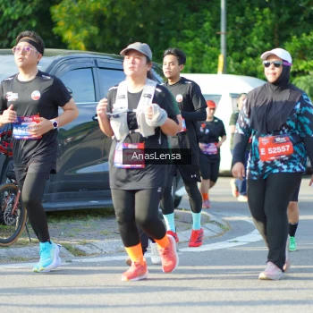 Runner Photo 3974082