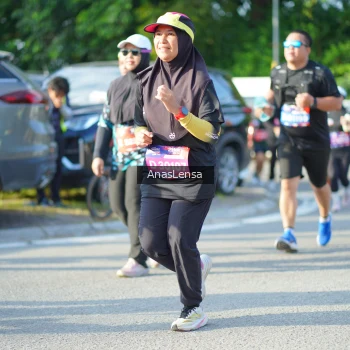 Runner Photo 3974123
