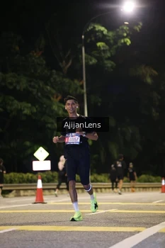 Runner Photo 3974177