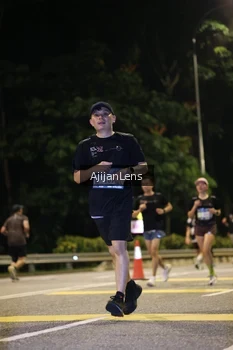 Runner Photo 3974181