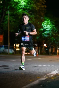 Runner Photo 3974184