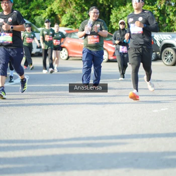 Runner Photo 3974200