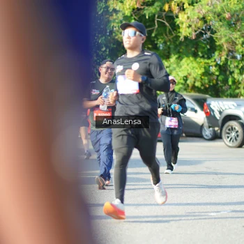 Runner Photo 3974218