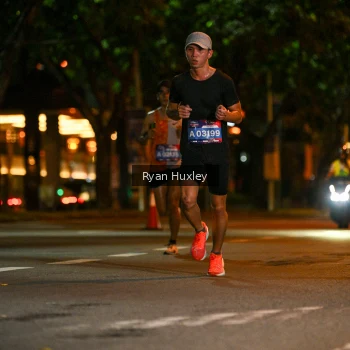 Runner Photo 3974265