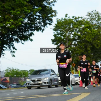 Runner Photo 3974276