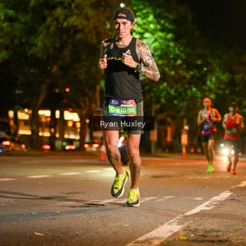 Runner Photo 3974294