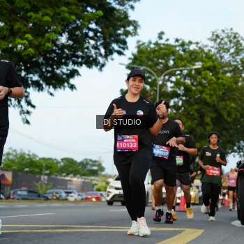 Runner Photo 3974300