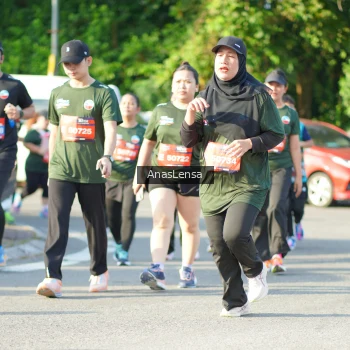 Runner Photo 3974321