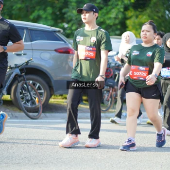 Runner Photo 3974329