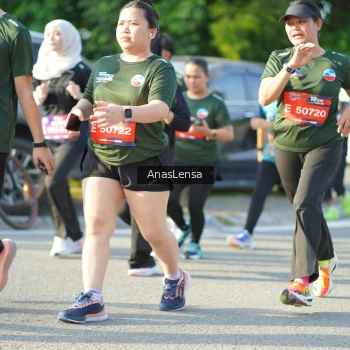 Runner Photo 3974341