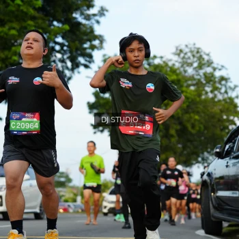 Runner Photo 3974348