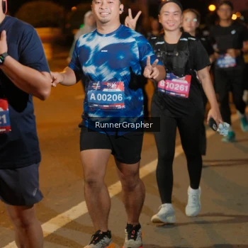 Runner Photo 3974351