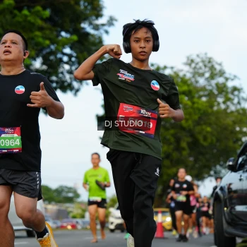 Runner Photo 3974354