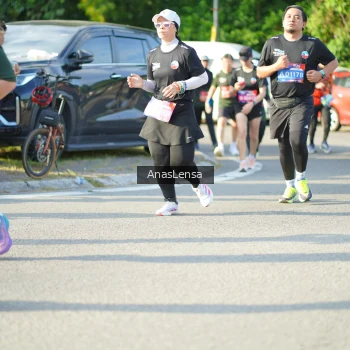 Runner Photo 3974364