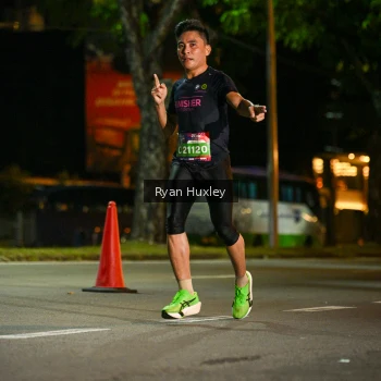 Runner Photo 3974374