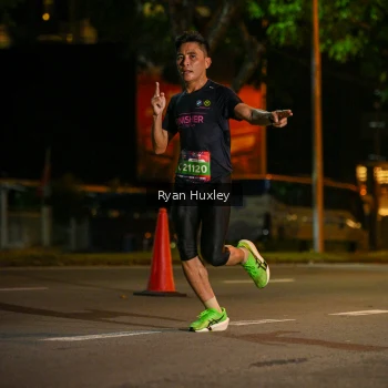 Runner Photo 3974380