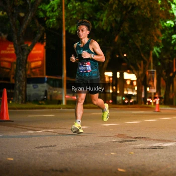 Runner Photo 3974384