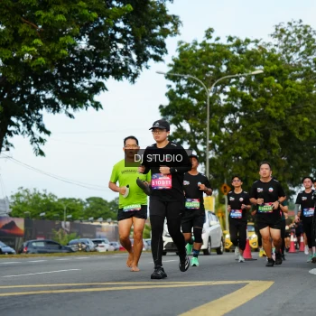 Runner Photo 3974389