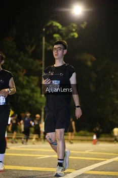 Runner Photo 3974393