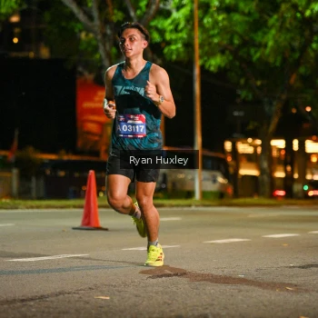Runner Photo 3974396