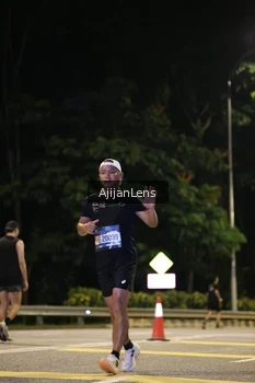 Runner Photo 3974403