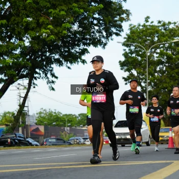 Runner Photo 3974407