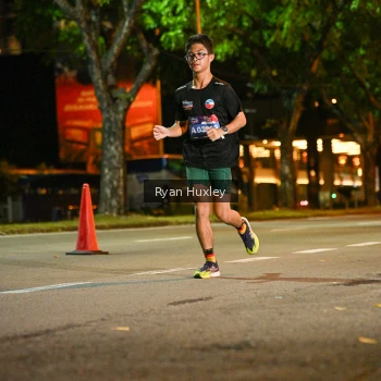 Runner Photo 3974414