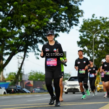 Runner Photo 3974418