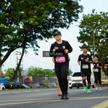 Runner Photo 3974425