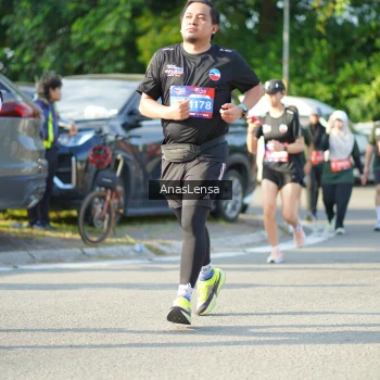 Runner Photo 3974434