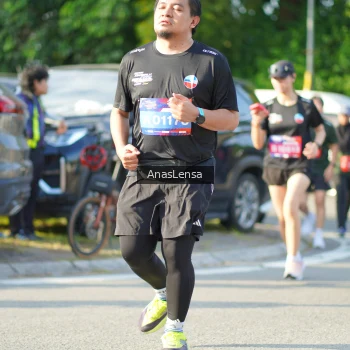 Runner Photo 3974441