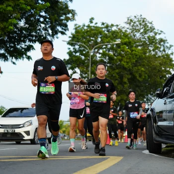 Runner Photo 3974455