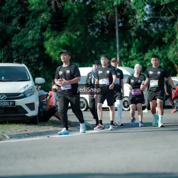 Runner Photo 3974490