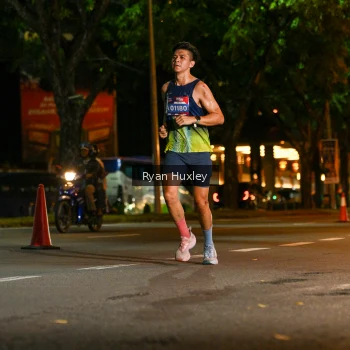 Runner Photo 3974516