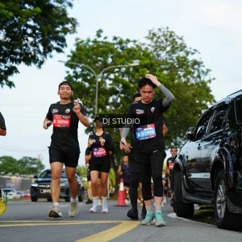 Runner Photo 3974532