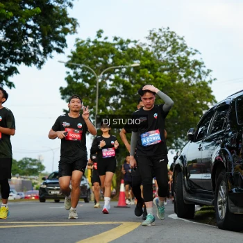 Runner Photo 3974561