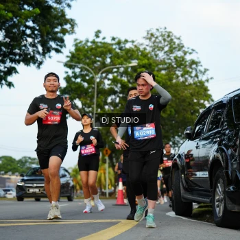 Runner Photo 3974568