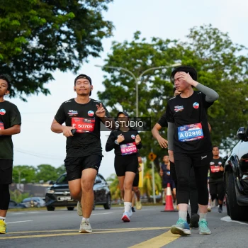 Runner Photo 3974571