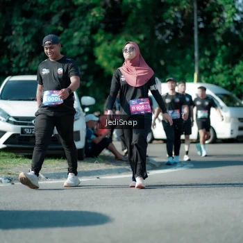 Runner Photo 3974576