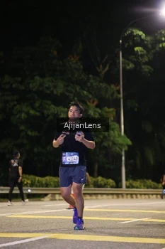 Runner Photo 3974591