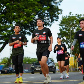 Runner Photo 3974599