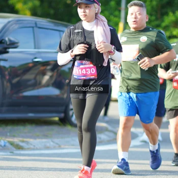 Runner Photo 3974601