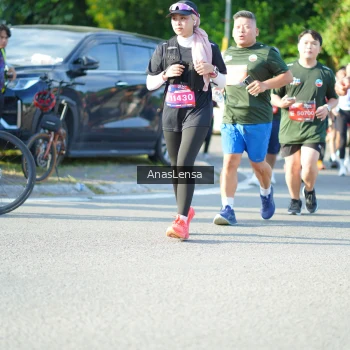 Runner Photo 3974604
